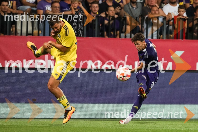 Nogometna tekma NK Maribor - HJK Helsinki