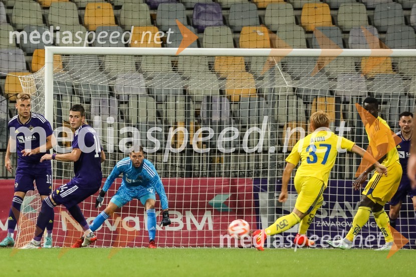 Nogometna tekma NK Maribor - HJK Helsinki