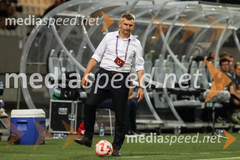  Radovan Karanović, trener NK MariborNogometna tekma NK Maribor - HJK Helsinki