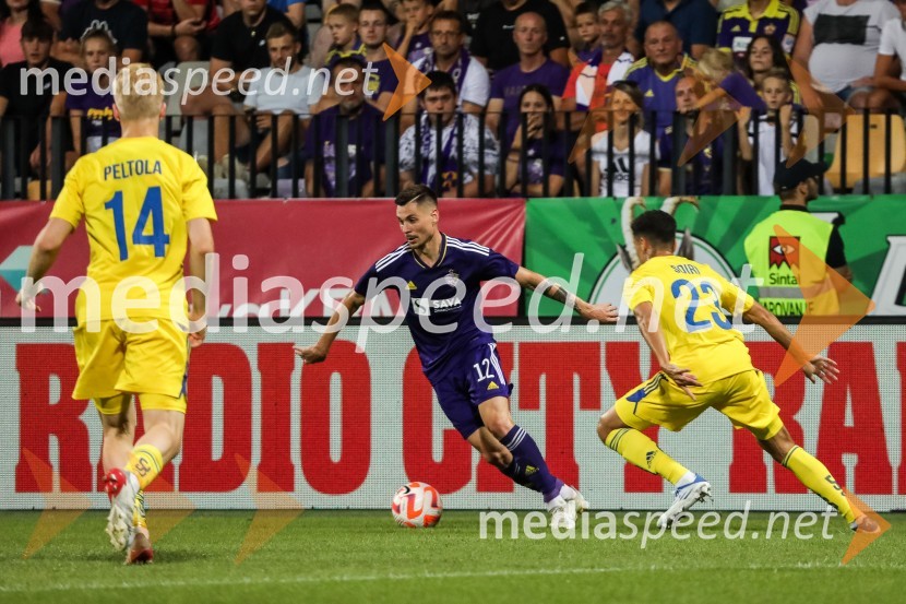  Matti Peltola, nogometaš, HJK Helsinki;  Gregor  Sikošek, nogometaš, NK Maribor;  Pyry Soiri, nogometš, HJK HelsinkiNogometna tekma NK Maribor - HJK Helsinki