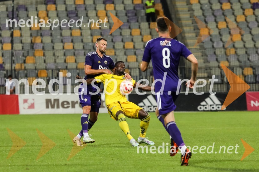  Max  Watson, nogometaš, NK Maribor;  Malik Abubakari, nogometaš, HJK Helsinki;  Marko Božić, nogometaš NK MariborNogometna tekma NK Maribor - HJK Helsinki