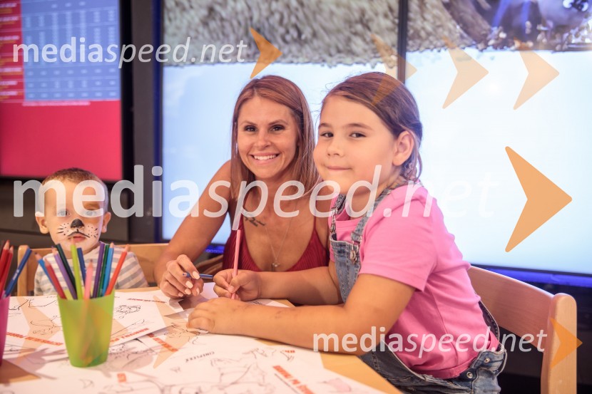  Teja  Jugovic, spletna vplivnica, Cool mamacitaPremiera DC liga super ljubljenčkov, Cineplexx Ljubljana