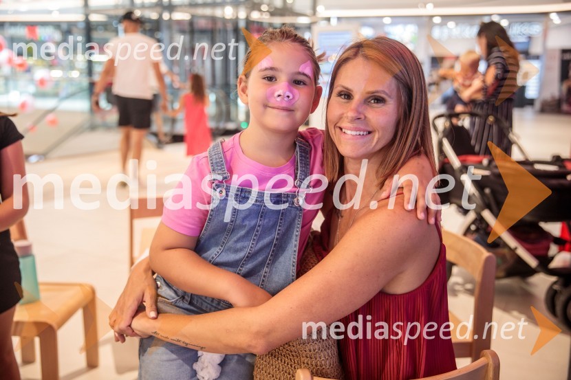  Teja  Jugovic, spletna vplivnica, Cool mamacitaPremiera DC liga super ljubljenčkov, Cineplexx Ljubljana