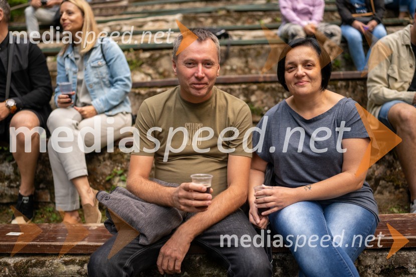 Crvena jabuka, Letni oder Ruše 2022