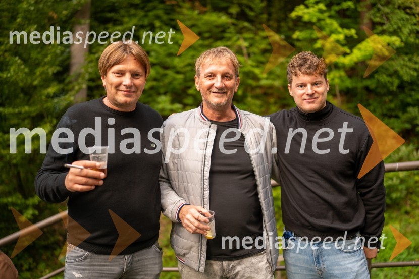 Crvena jabuka, Letni oder Ruše 2022