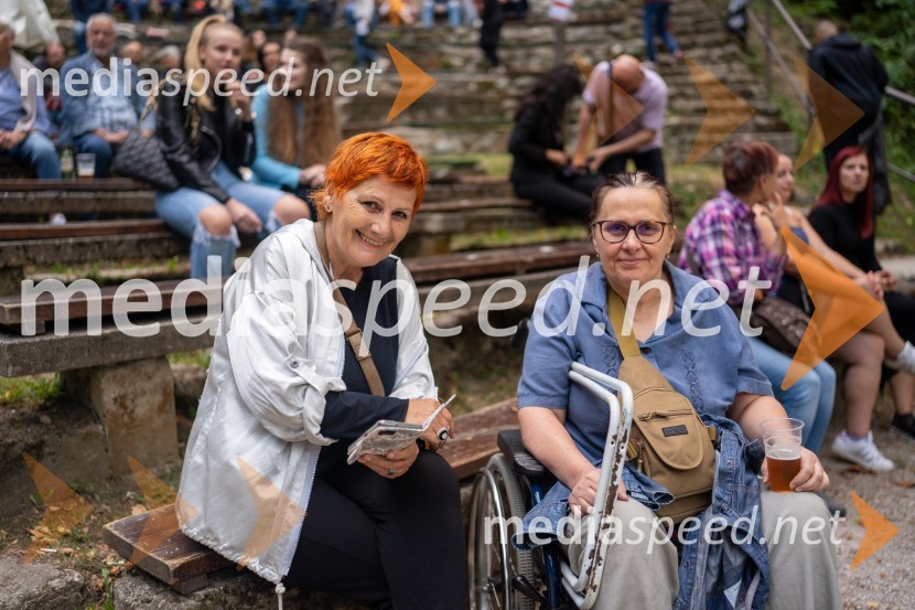 Crvena jabuka, Letni oder Ruše 2022