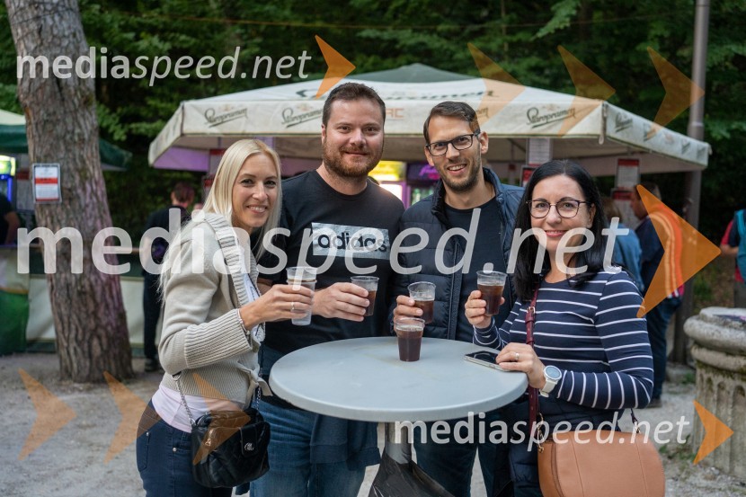 Crvena jabuka, Letni oder Ruše 2022