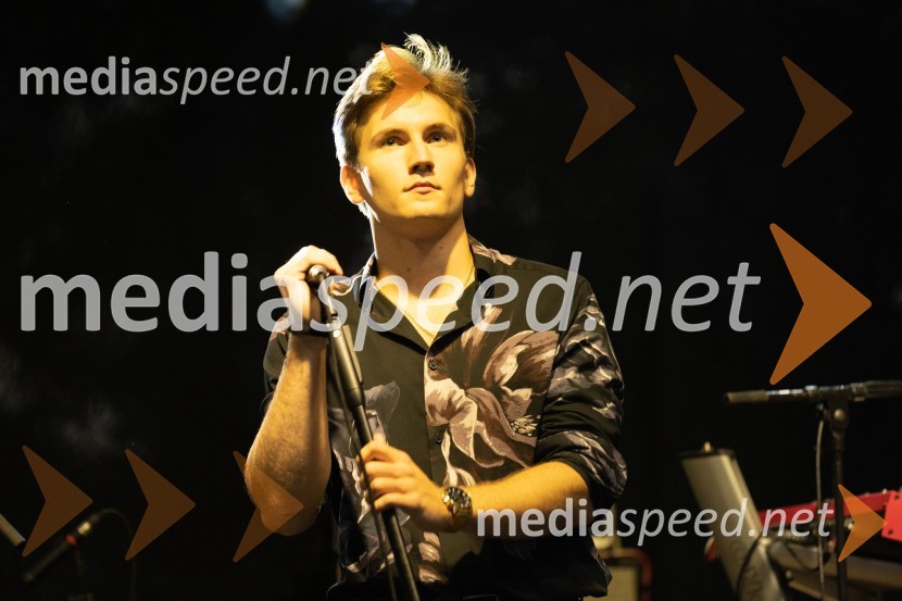 Crvena jabuka, Letni oder Ruše 2022