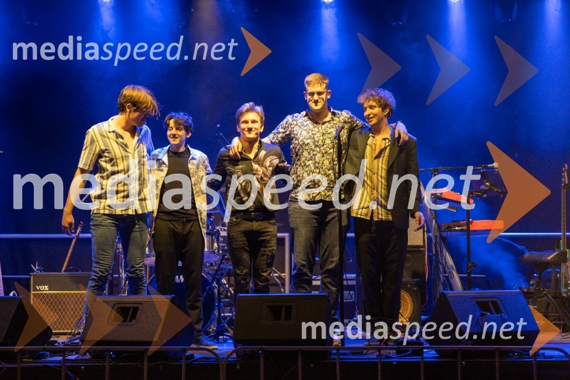 Crvena jabuka, Letni oder Ruše 2022