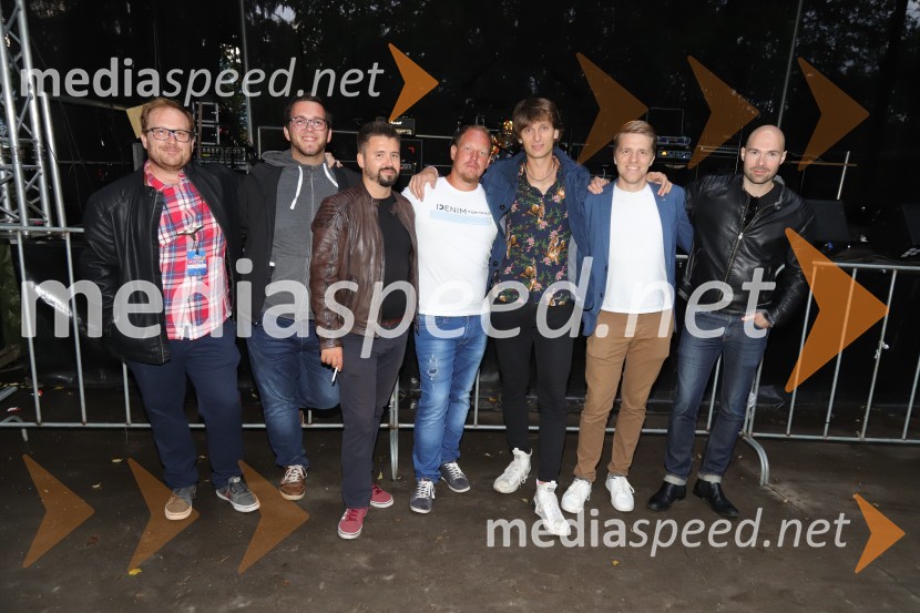  ... ;  ... ;  Janez  Rotman, član skupine The Sticky Licks;  Primož Verdinek,  član skupine The Sticky Licks;  Mario Pešić, pevec, skupina The Sticky Licks;  Matic  Burazer, športni novinar, član zasedbe The Sticky Licks;  Bratko  Zavrnik, Radio Maribor,  član skupine The Sticky LicksAlo!Stari in The Sticky Licks, Letni oder Ruše 2022