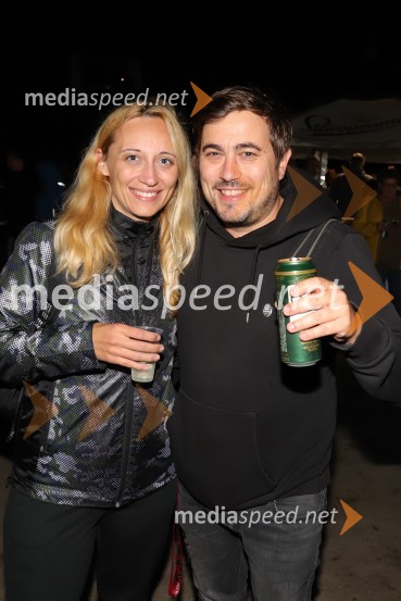  Nataša Emeršič;  Matija Stepišnik, odgovorni urednik, VečerAlo!Stari in The Sticky Licks, Letni oder Ruše 2022