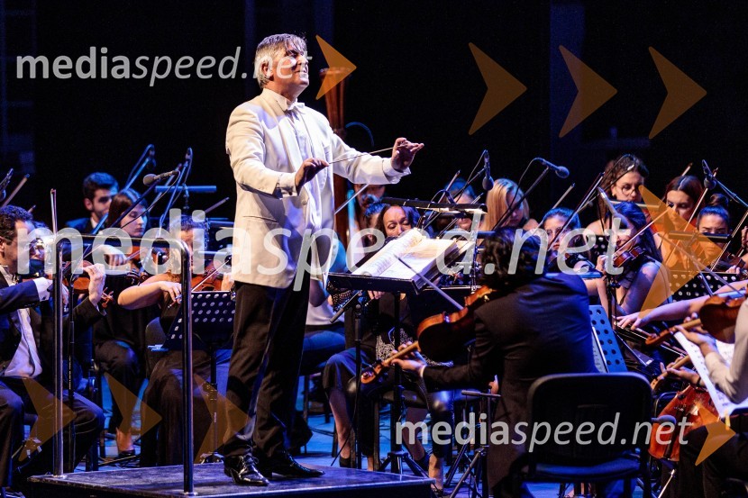  Osvald  Ferreira, dirigentMednarodni orkester Ljubljana, Festival Ljubljana 2022