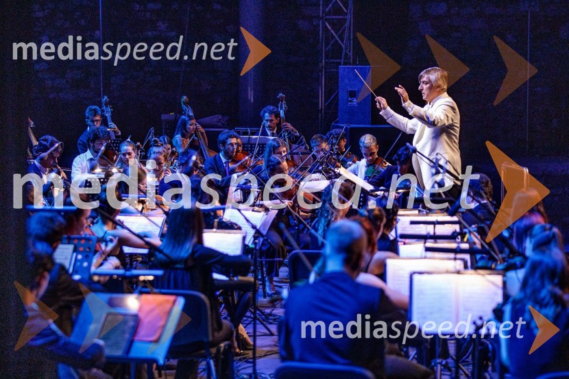  Osvald  Ferreira, dirigentMednarodni orkester Ljubljana, Festival Ljubljana 2022