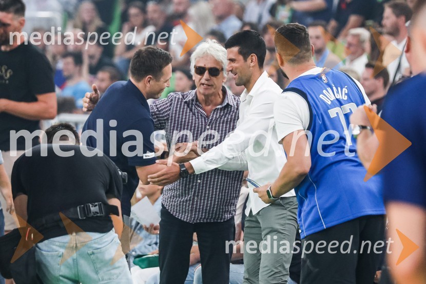  Aleksander Sekulić, selektor;  Miljan Grbović, nekdanji kondicijski trener slovenske reprezentance;  Novak Djoković, tenisačPripravljalna košarkarska tekma Slovenija - Srbija