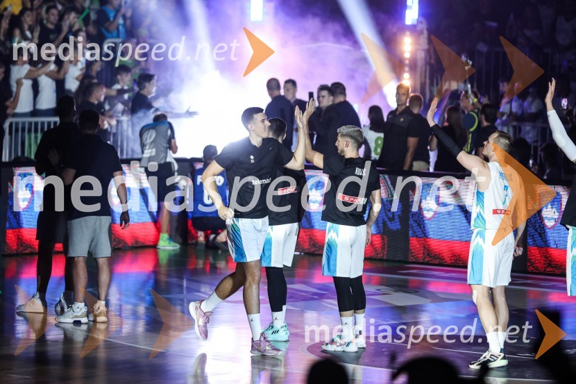 Pripravljalna košarkarska tekma Slovenija - Srbija