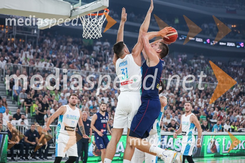 Pripravljalna košarkarska tekma Slovenija - Srbija