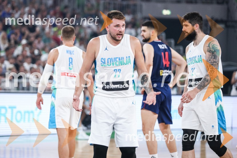  Luka  Dončić, košarkarPripravljalna košarkarska tekma Slovenija - Srbija