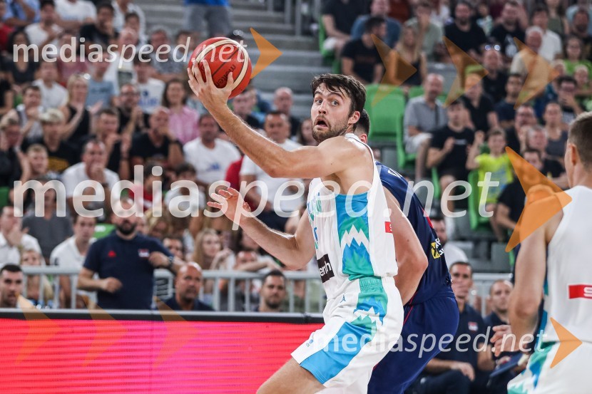 Pripravljalna košarkarska tekma Slovenija - Srbija