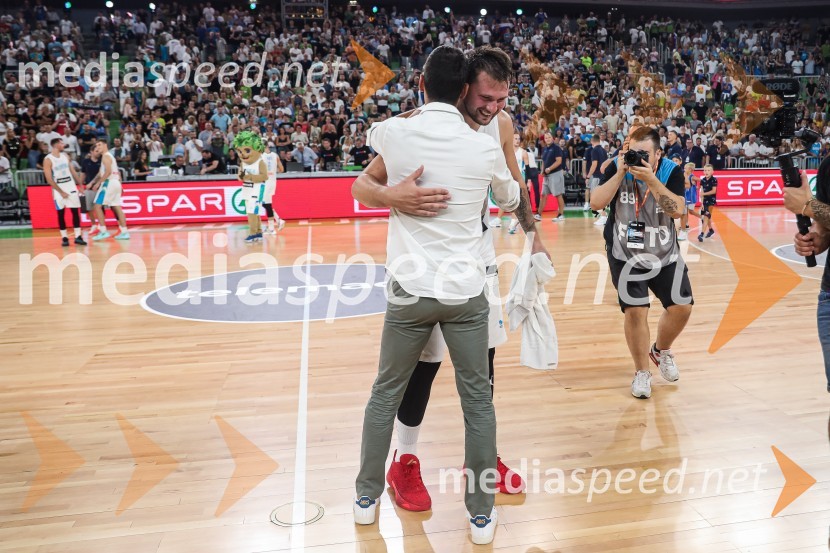  Luka  Dončić, košarkar;  Novak Djoković, tenisačPripravljalna košarkarska tekma Slovenija - Srbija