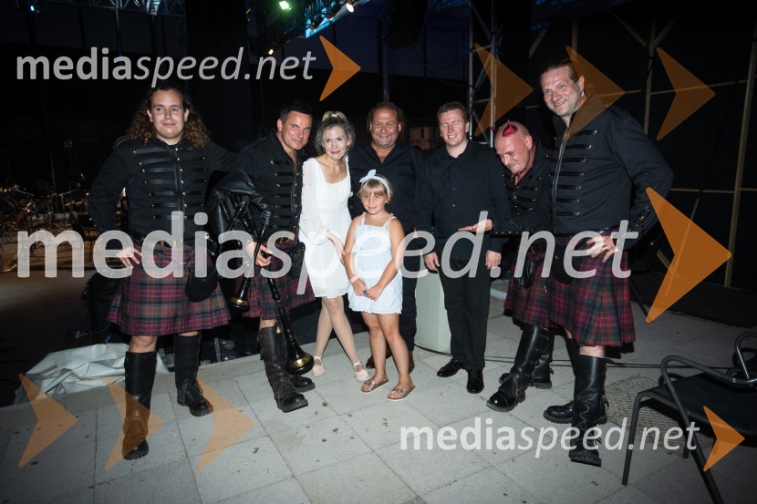  ... ;  ... ;  Johanna  Krumin, pevka;  ... ;  Darko  Brlek, direktor in umetniški vodja, Festival Ljubljana;  Taras  Martynyk, dirigent;  ... ;  ... Gospodar prstanov in Hobit, Festival Ljubljana 2022