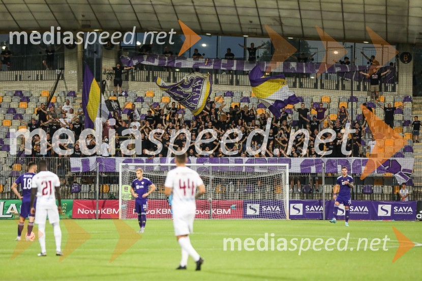 Nogometna tekma NK Maribor : CFR Cluj