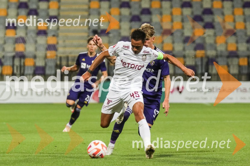  Mário Jorge Malico Paulino- Camora, nogometaš, CFR Cluj;  Tine Čuk, nogometaš, NK MariborNogometna tekma NK Maribor : CFR Cluj