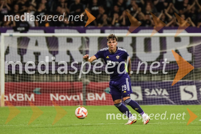  Andraž Žinič, nogometaš, NK MariborNogometna tekma NK Maribor : CFR Cluj