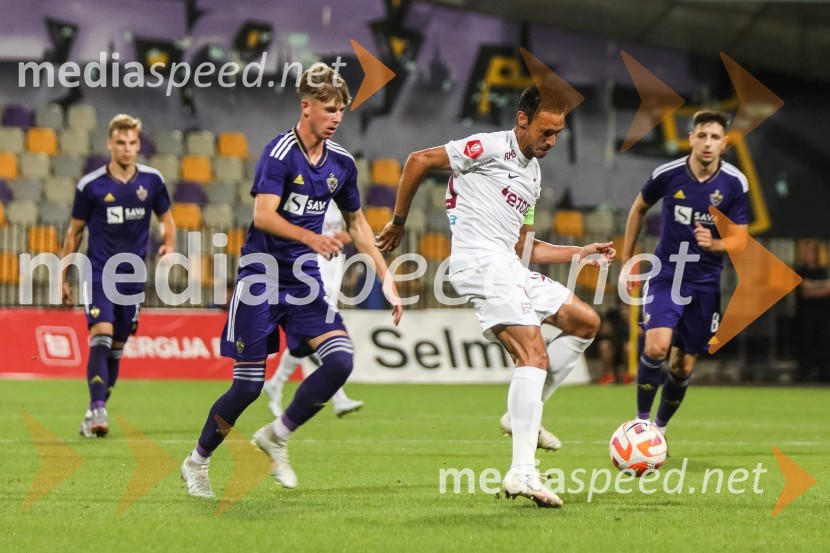  Tine Čuk, nogometaš, NK Maribor;  Mário Jorge Malico Paulino- Camora, nogometaš, CFR ClujNogometna tekma NK Maribor : CFR Cluj