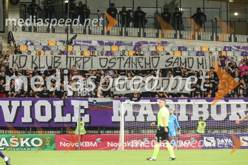 Nogometna tekma NK Maribor : CFR Cluj