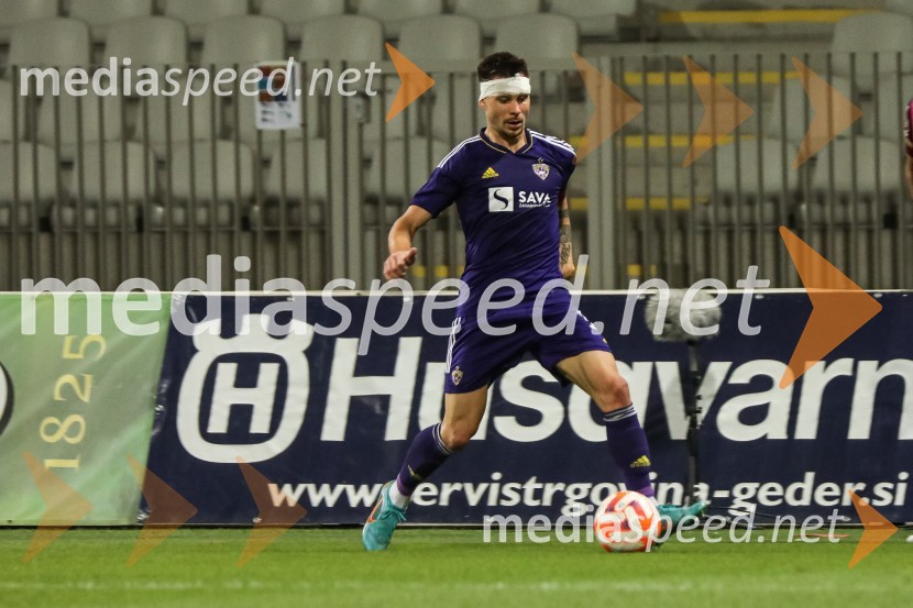  Gregor  Sikošek, nogometaš, NK MariborNogometna tekma NK Maribor : CFR Cluj