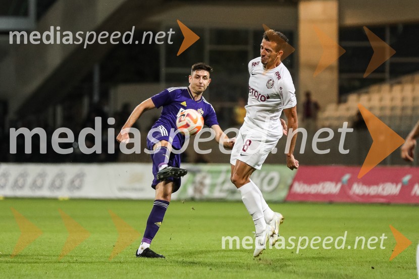  Marko Božić, nogometaš NK Maribor;  Roger Junio Rodrigues Ferreira, nogometaš, CFR ClujNogometna tekma NK Maribor : CFR Cluj