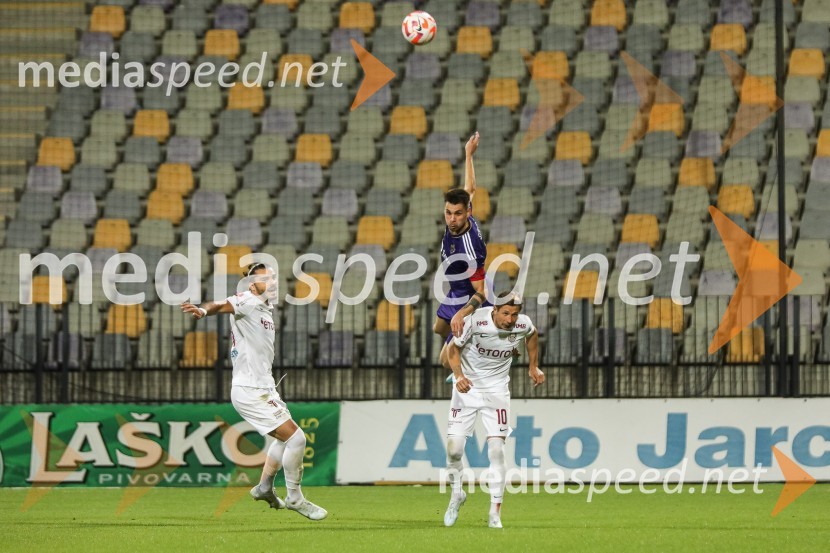  ... ;  Gregor  Sikošek, nogometaš, NK Maribor;  Ciprian Deac, nogometaš, CFR ClujNogometna tekma NK Maribor : CFR Cluj