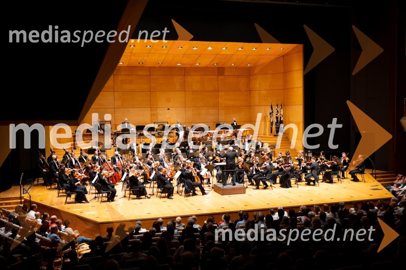  Manfred  Honeck, dirigentPianistka HÉLÈNE GRIMAUD in Simfonični orkester iz Pittsburgha, Festival Ljubljana 2022