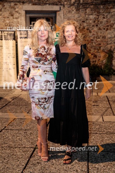  Darja Kuhar Kotnik, soustanoviteljica in podpredsednica Društva za zdravje naroda; mag. Tadeja Kuhar, Evropski parlamentČarobna glasba iz Harryja Potterja, Festival Ljubljana 2022