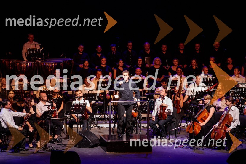  Taras  Martynyk, dirigentČarobna glasba iz Harryja Potterja, Festival Ljubljana 2022