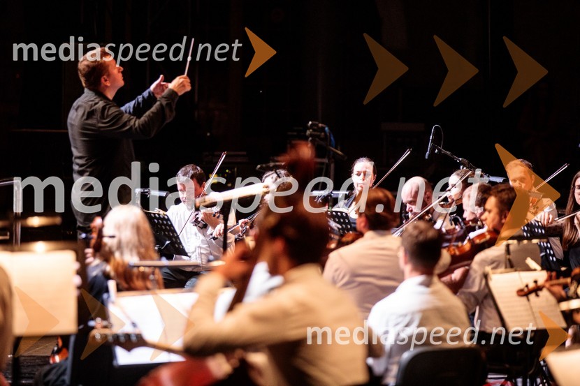  Taras  Martynyk, dirigentČarobna glasba iz Harryja Potterja, Festival Ljubljana 2022