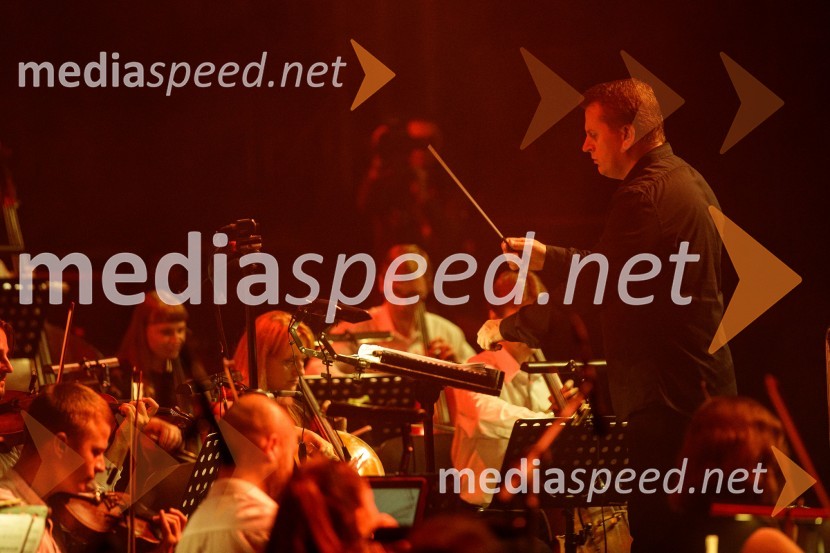  Taras  Martynyk, dirigentČarobna glasba iz Harryja Potterja, Festival Ljubljana 2022