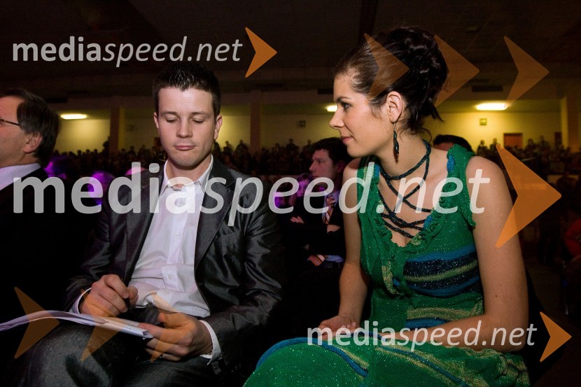 Boštjan Romih, TV voditelj in moderator jutranjega programa Radia 1 in Ivjana Banič, moderatorka jutranjega programa na Radiu 1Slovenec leta 2008