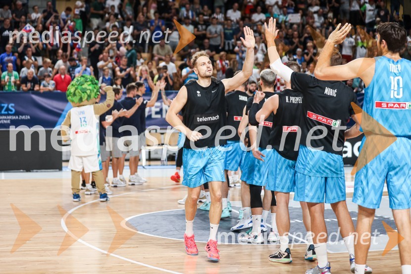  Jaka Blažič, košarkarKošarkarska tekma Slovenija : Hrvaška