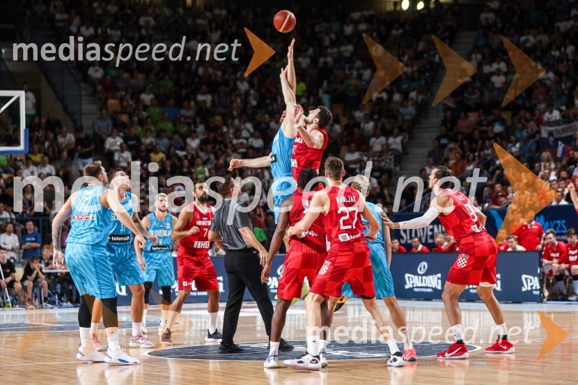 Košarkarska tekma Slovenija : Hrvaška
