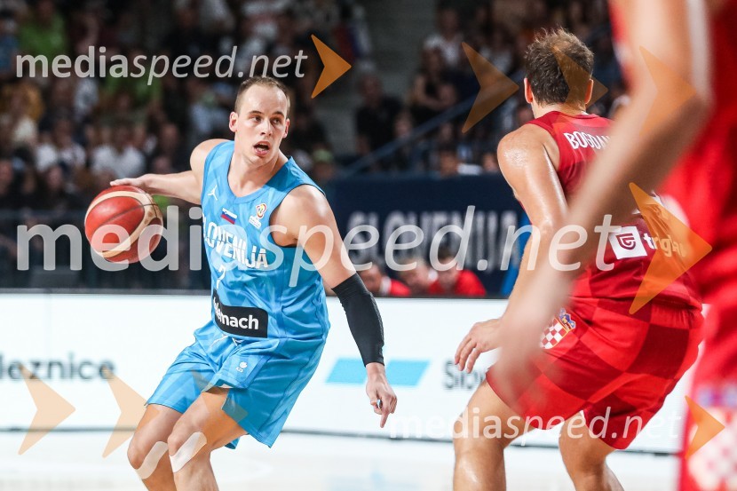  Klemen Prepelič, košarkar;  Bojan Bogdanović, košarkarKošarkarska tekma Slovenija : Hrvaška