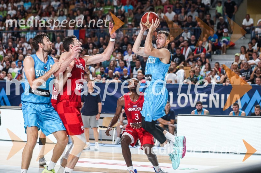  Mike Tobey, košarkar;  Karlo Matković, košarkar;  Jaleen Smith, košarkar;  Goran Dragić, košarkarKošarkarska tekma Slovenija : Hrvaška