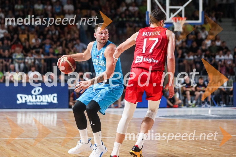  Luka  Dončić, košarkar;  Karlo Matković, košarkarKošarkarska tekma Slovenija : Hrvaška