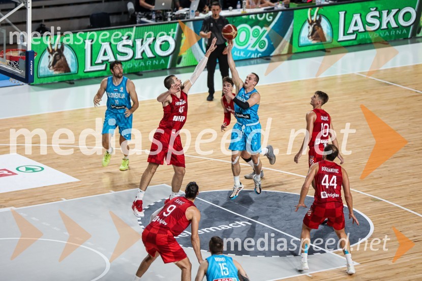 Košarkarska tekma Slovenija : Hrvaška