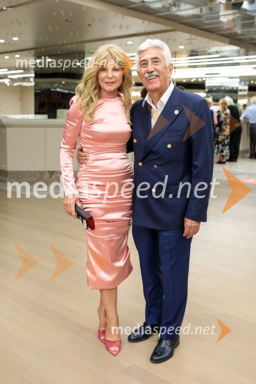  Darja Kuhar Kotnik, soustanoviteljica in podpredsednica Društva za zdravje naroda;  Rajko Kotnik, bivši višji državni odvetnik, predsednik Lions kluba Ljubljana RožnikJuan Diego Florez, Festival Ljubljana 2022