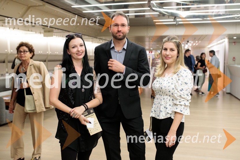  Maruša Šinkovič, PR Festival Ljubljana;  Vito Žuraj, skladatelj;  Tina Berk, sodelavka za odnose z javnostmi, Festival LjubljanaJuan Diego Florez, Festival Ljubljana 2022