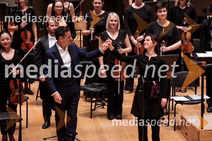  Juan Diego Flórez, tenor;  Oksana Lyniv, dirigentkaJuan Diego Florez, Festival Ljubljana 2022