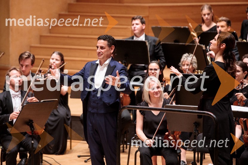  Juan Diego Flórez, tenor;  Oksana Lyniv, dirigentkaJuan Diego Florez, Festival Ljubljana 2022