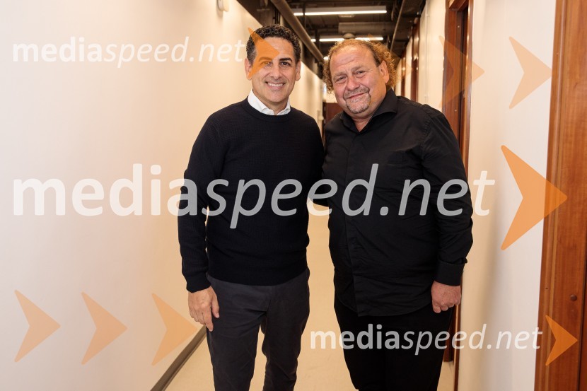  Juan Diego Flórez, tenor;  Darko  Brlek, direktor in umetniški vodja, Festival LjubljanaJuan Diego Florez, Festival Ljubljana 2022