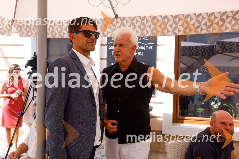  Matjaž Rakovec, župan Mestne občine Kranj;  Andrej Šifrer, glasbenikAndrej Šifrer, 70 let-NIČ proti VEČnosti